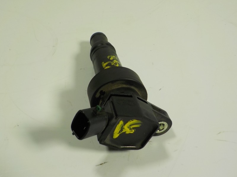 Recambio de bobina para kia cee´d 1.6 gdi cat referencia OEM IAM  273012B100 