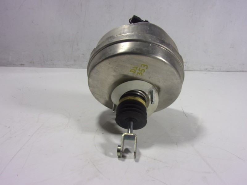 Recambio de servofreno para mercedes-benz clase c (w205) familiar 2.1 cdi cat referencia OEM IAM A2054300430 A2054300030 