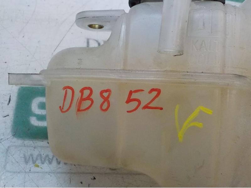 Recambio de deposito expansion para opel corsa e edition referencia OEM IAM 13424539  