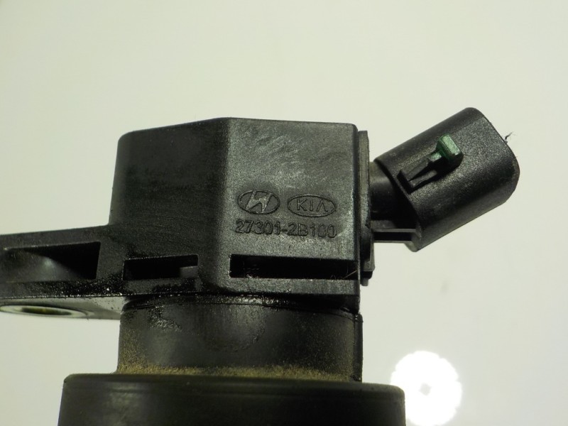 Recambio de bobina para kia cee´d 1.6 gdi cat referencia OEM IAM  273012B100 