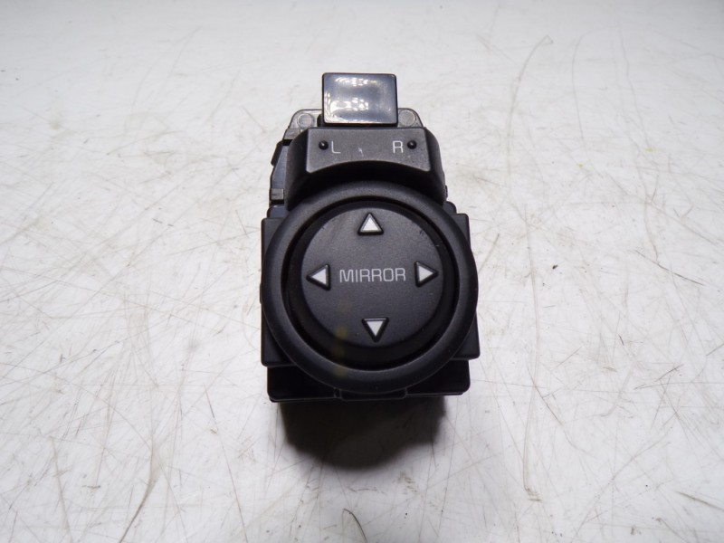 Recambio de mando retrovisor para kia rio (yb) 1.2 cat referencia OEM IAM 93530H8200 4D64801160 