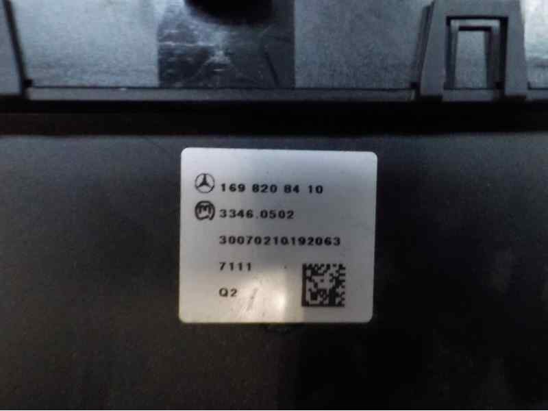 Recambio de mando multifuncion para mercedes-benz clase b (w245) 2.0 cdi cat referencia OEM IAM   