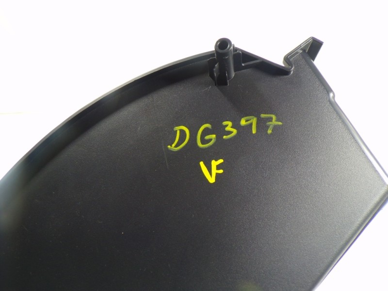 Recambio de guantera para nissan micra v (k14) 0.9 cat referencia OEM IAM 685105FA1A  