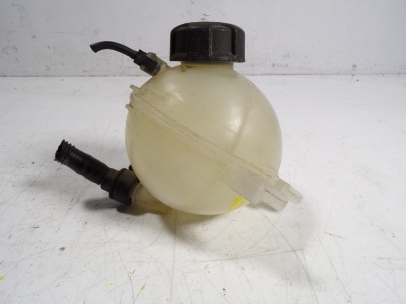 Recambio de deposito expansion para citroën berlingo cuadro 1.6 hdi fap referencia OEM IAM   