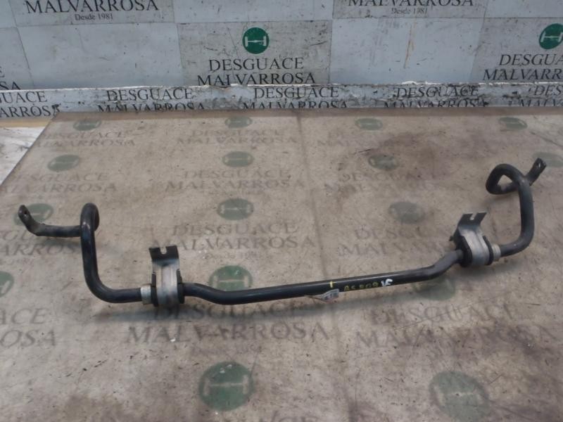 Recambio de barra estabilizadora delantera para renault clio iii 1.5 dci diesel fap referencia OEM IAM   