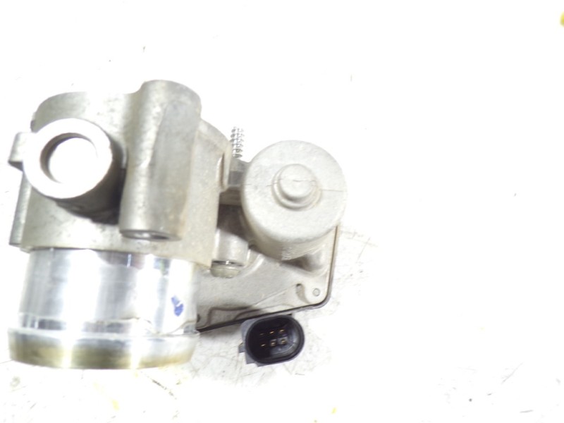 Recambio de caja mariposa para ford fiesta (ccn) 1.0 ecoboost cat referencia OEM IAM 2168321 CM5G9F991FA 