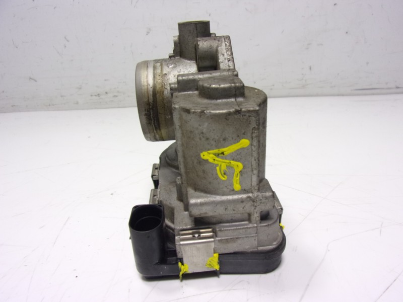 Recambio de caja mariposa para seat ibiza (kj1) 1.0 tsi referencia OEM IAM  04C133062C 