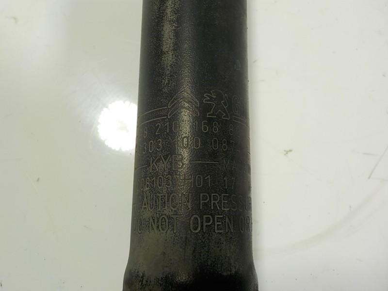 Recambio de amortiguador trasero izquierdo para opel crossland x 1.2 referencia OEM IAM 3647912 9821016880 