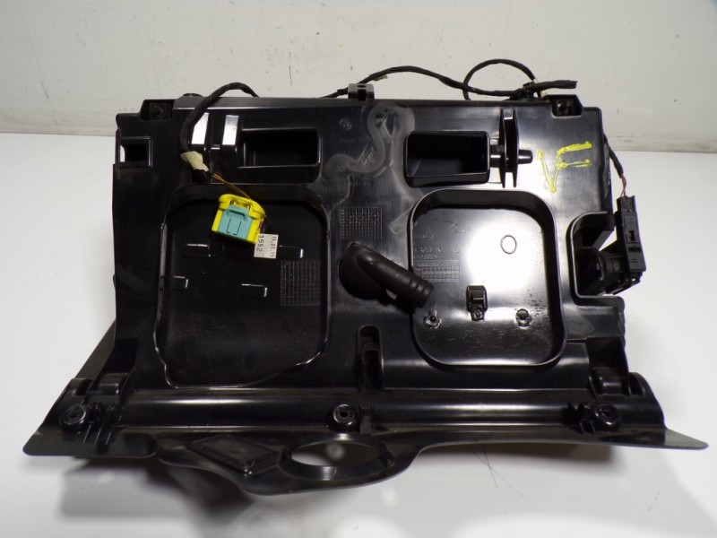 Recambio de guantera para volkswagen cc (358) 2.0 tdi referencia OEM IAM 3C1857101HR48 3C1857114E 