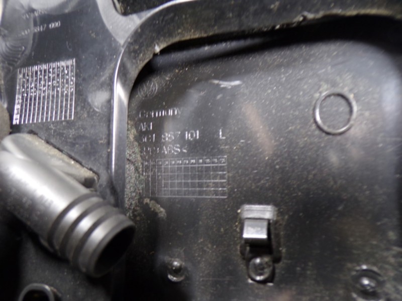 Recambio de guantera para volkswagen cc (358) 2.0 tdi referencia OEM IAM 3C1857101HR48 3C1857114E 