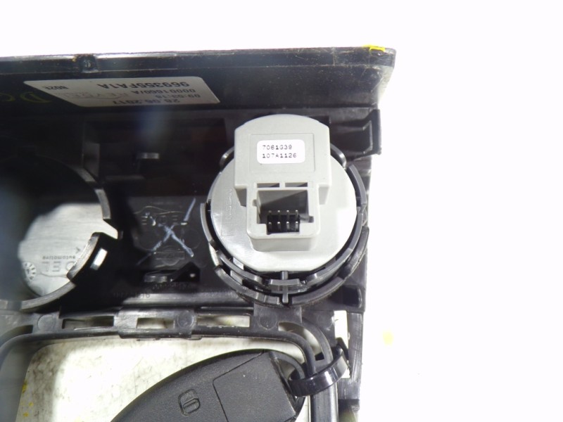 Recambio de modulo electronico para nissan micra v (k14) 0.9 cat referencia OEM IAM 251505RA0A 969355FA1A 7061G39