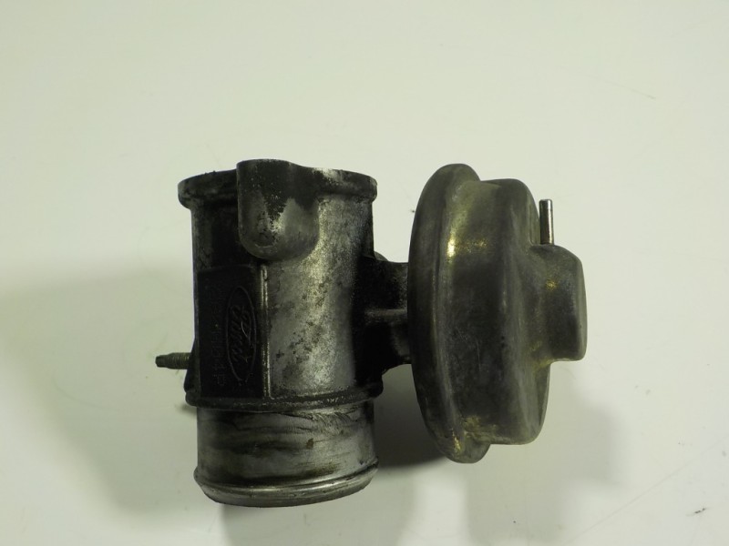 Recambio de valvula egr para ford transit mod. 2000 bus 2.4 tdci referencia OEM IAM  260A04P 