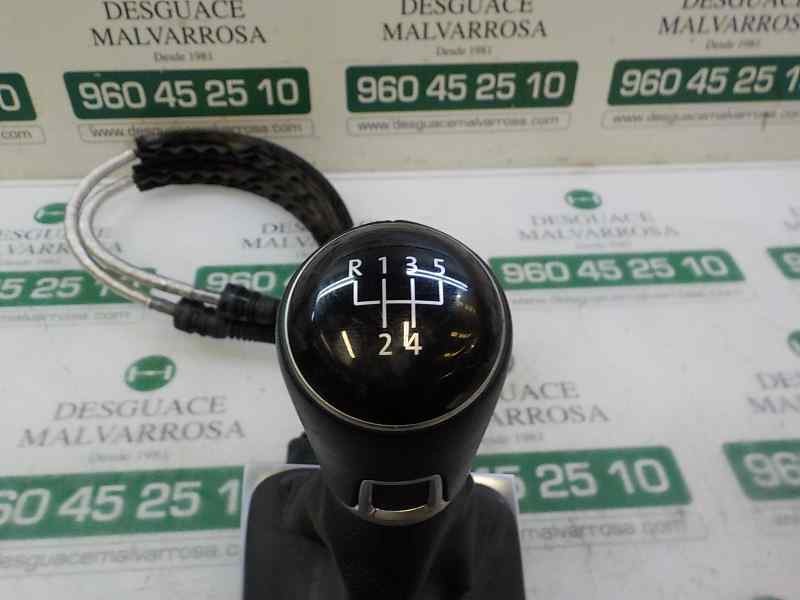 Recambio de palanca cambio para volkswagen golf vii lim. (bq1) 1.6 tdi referencia OEM IAM 5Q0711049AP 5Q0711049AP 