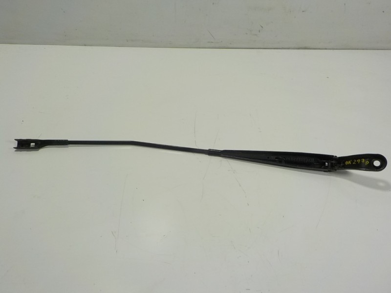 Recambio de brazo limpia delantero derecho para opel crossland x 1.2 referencia OEM IAM 39079980  