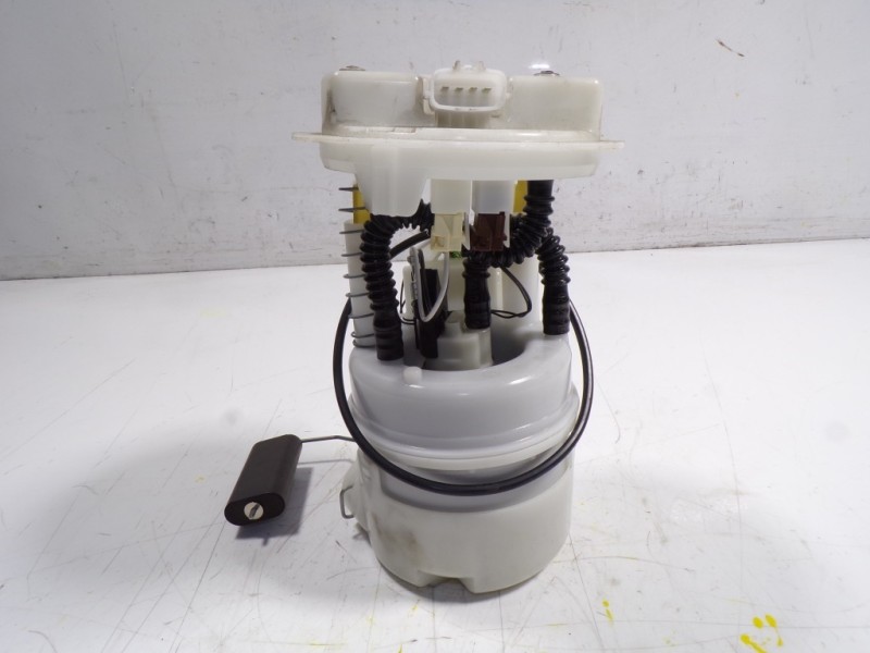 Recambio de aforador para renault clio iv 0.9 tce referencia OEM IAM 170114543R 170114543R 