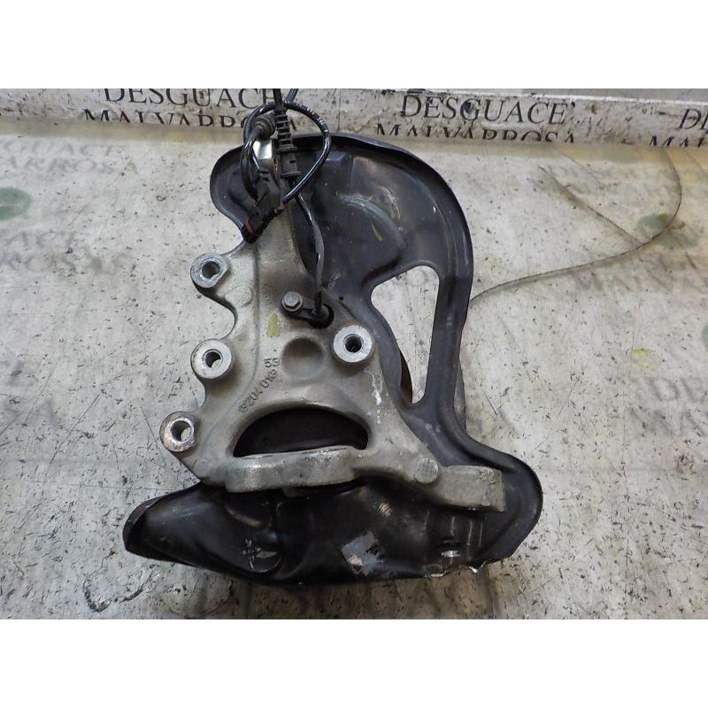 Recambio de mangueta delantera izquierda para mercedes-benz clase c (w204) berlina 1.6 cat referencia OEM IAM A2043320101  