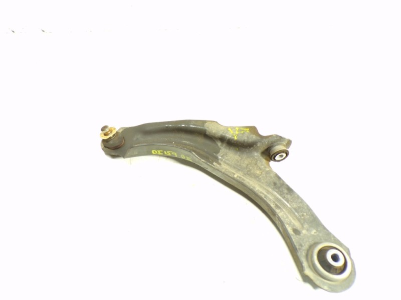 Recambio de brazo suspension inferior delantero izquierdo para renault clio iv 0.9 tce referencia OEM IAM 545050399R  