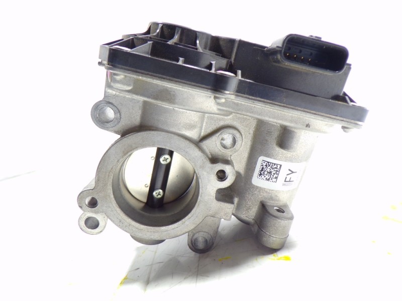 Recambio de caja mariposa para renault clio iv 0.9 tce referencia OEM IAM 161206038R 161206038R 