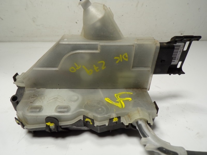 Recambio de cerradura puerta trasera derecha para opel crossland x 1.2 referencia OEM IAM 3558104 267100 16943707