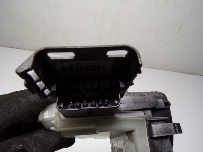 Recambio de cerradura puerta trasera derecha para opel crossland x 1.2 referencia OEM IAM 3558104 267100 16943707