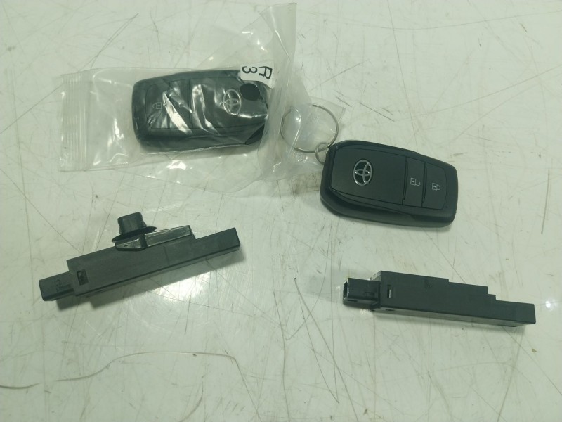 Recambio de conmutador de arranque para toyota yaris cross (mxp_) 1.5 hybrid (mxpj10) referencia OEM IAM 899A002230 23326486 