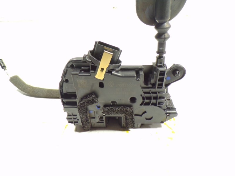 Recambio de cerradura puerta delantera izquierda para renault clio iv 0.9 tce referencia OEM IAM 805033000R 805033000R 