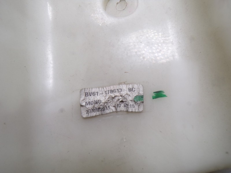 Recambio de deposito limpia para ford focus lim. (cb8) 1.6 tdci cat referencia OEM IAM 2010691 BV6117B613BC 