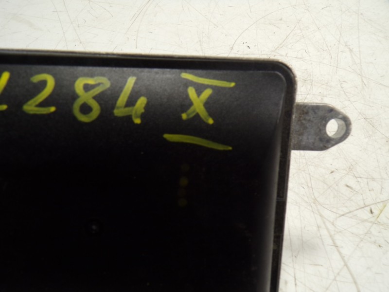 Recambio de modulo electronico para porsche macan (typ ) base referencia OEM IAM 8T0907568B 8T0907568B 