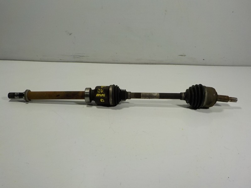 Recambio de transmision derecha para renault megane iii berlina 5 p 1.2 16v referencia OEM IAM 391007843R 391007843R 