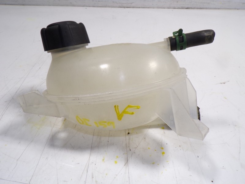Recambio de deposito expansion para renault clio iv 0.9 tce referencia OEM IAM 217104354R 217107259R 