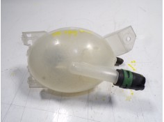 Recambio de deposito expansion para renault clio iv 0.9 tce referencia OEM IAM 217104354R 217107259R  2