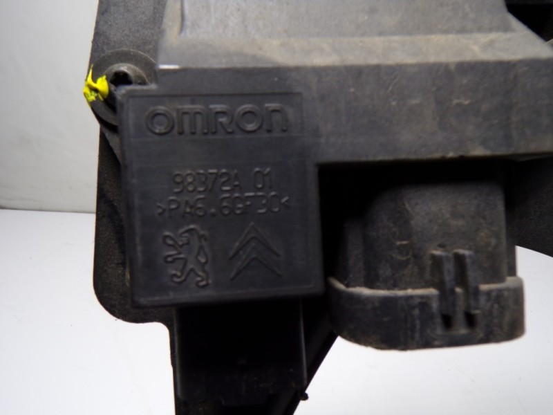 Recambio de electroventilador para opel crossland x 1.2 referencia OEM IAM 3639678 9801666680 