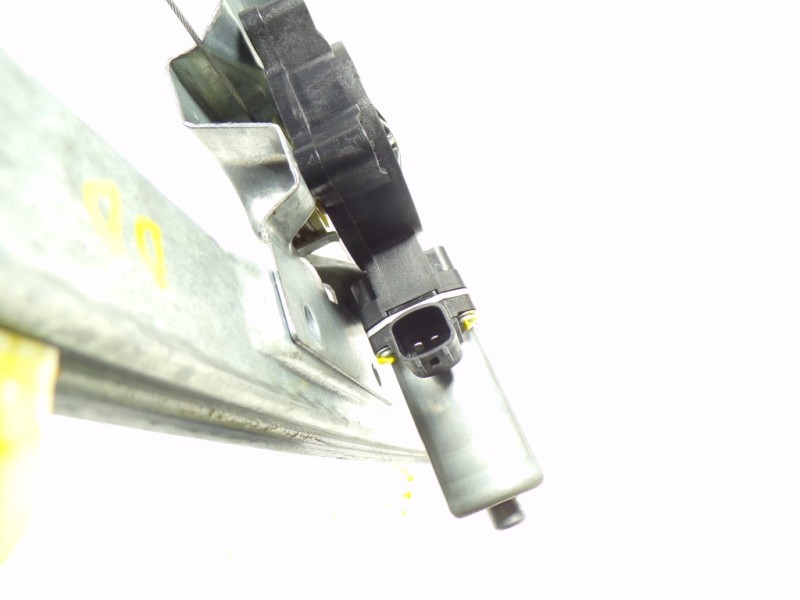 Recambio de elevalunas delantero derecho para renault clio iv 0.9 tce referencia OEM IAM 807205569R 128001471B 