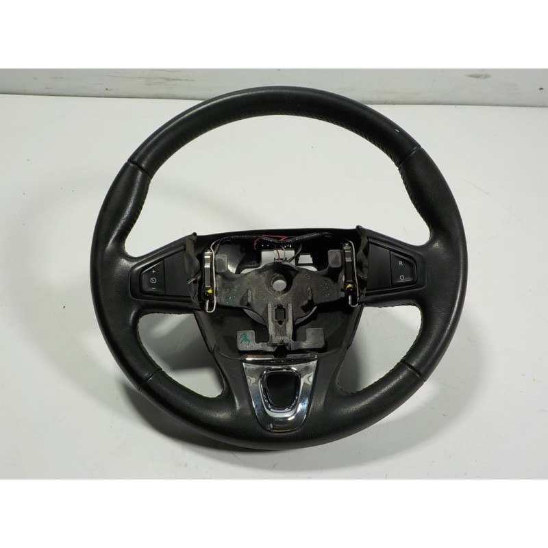 Recambio de volante para renault megane iii berlina 5 p 1.2 16v referencia OEM IAM 484003397R 484003397R 