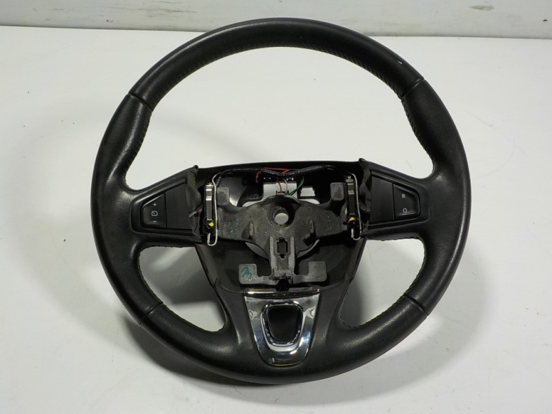 Recambio de volante para renault megane iii berlina 5 p 1.2 16v referencia OEM IAM 484003397R 484003397R 