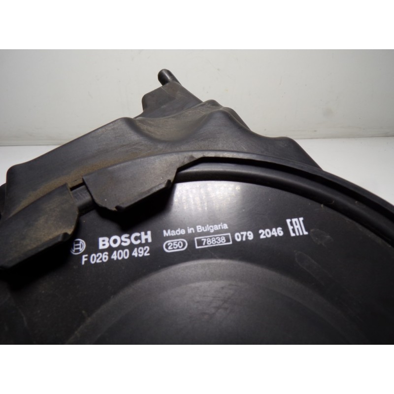 Recambio de filtro aire para ford focus lim. (cb8) 1.6 tdci cat referencia OEM IAM 1862721 F026400492 