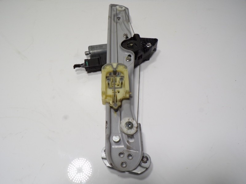 Recambio de elevalunas delantero derecho para opel crossland x 1.2 referencia OEM IAM 13457672 98810P1M20 