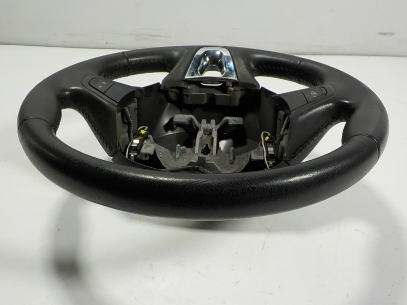 Recambio de volante para renault megane iii berlina 5 p 1.2 16v referencia OEM IAM 484003397R 484003397R 