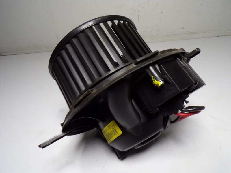 Recambio de motor calefaccion para volkswagen cc (358) 2.0 tdi referencia OEM IAM 1K1820015P 1K1820015P 