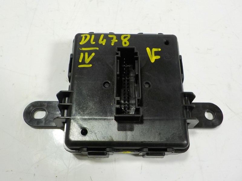 Recambio de modulo electronico para seat leon sportstourer (kl8) style referencia OEM IAM 5WA959436H 5WA959436H 