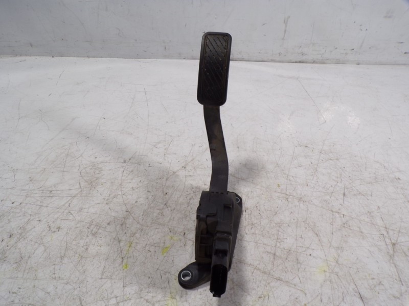 Recambio de potenciometro pedal para ford fiesta (ccn) 1.0 ecoboost cat referencia OEM IAM 2120072 8V219F836AB 
