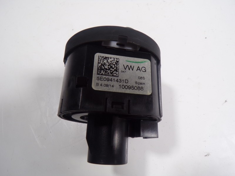 Recambio de mando luces para skoda octavia lim. (5e3) active referencia OEM IAM 5E0941431DWHI 5E941431D 10095088