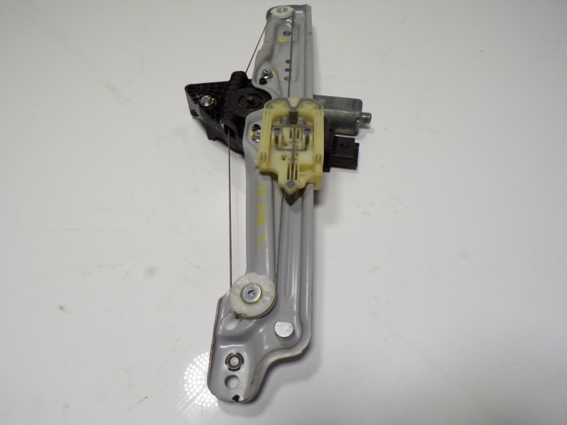 Recambio de elevalunas trasero izquierdo para opel crossland x 1.2 referencia OEM IAM 13457704 98840P1M20 