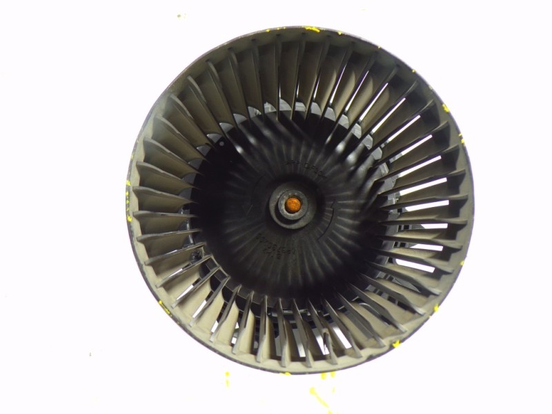 Recambio de motor calefaccion para renault clio iv 0.9 tce referencia OEM IAM 272101170R 5P3730000 