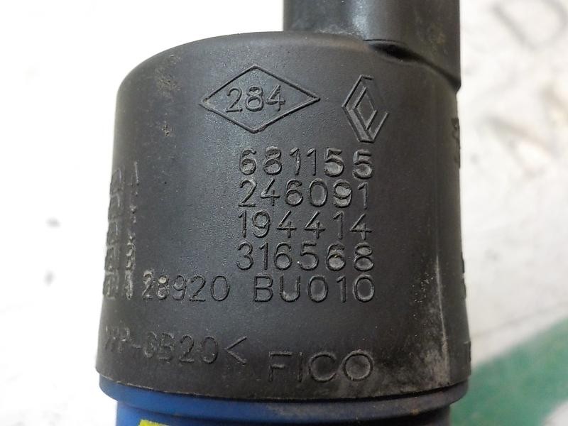 Recambio de bomba limpia para renault twingo dynamique referencia OEM IAM   