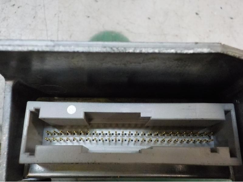 Recambio de centralita airbag para renault twingo dynamique referencia OEM IAM   