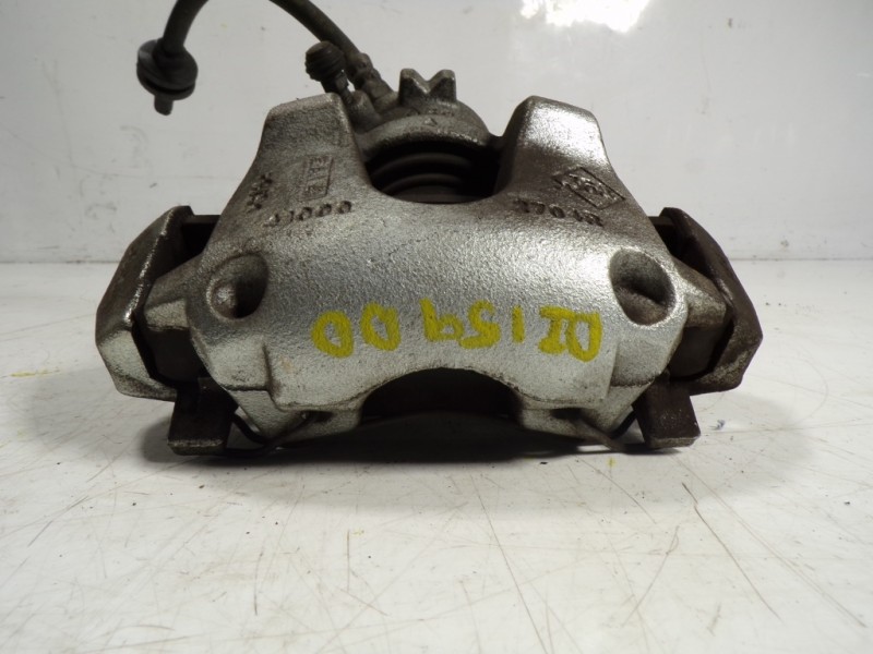 Recambio de pinza freno delantera derecha para renault clio iv 0.9 tce referencia OEM IAM 410014752R  