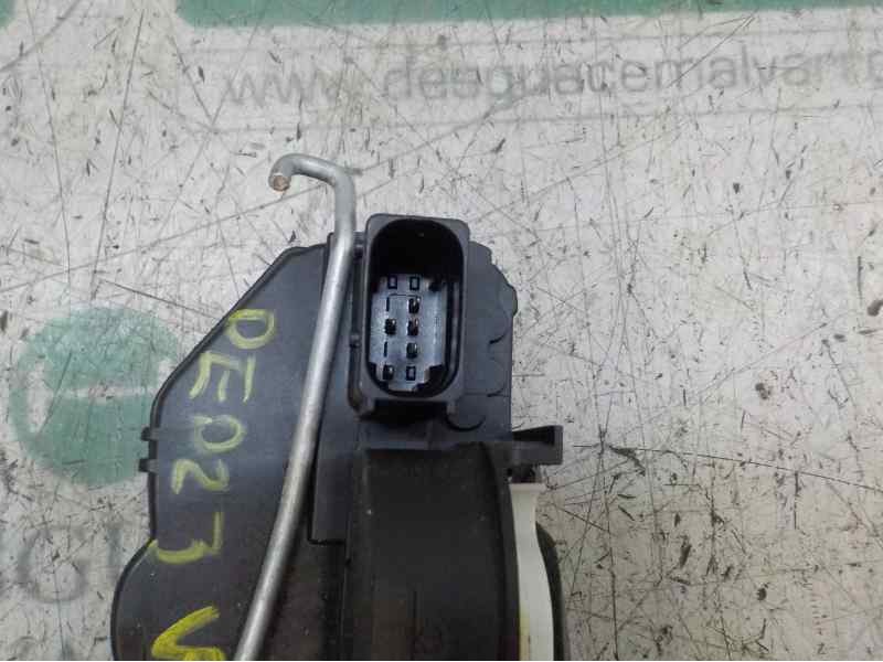 Recambio de cerradura puerta trasera derecha para chevrolet cruze 1.8 cat referencia OEM IAM   