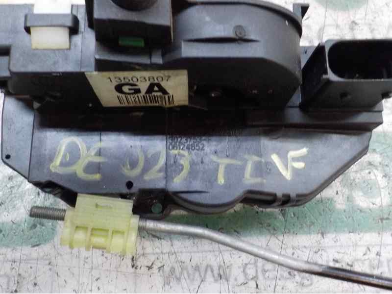 Recambio de cerradura puerta trasera izquierda para chevrolet cruze 1.8 cat referencia OEM IAM   