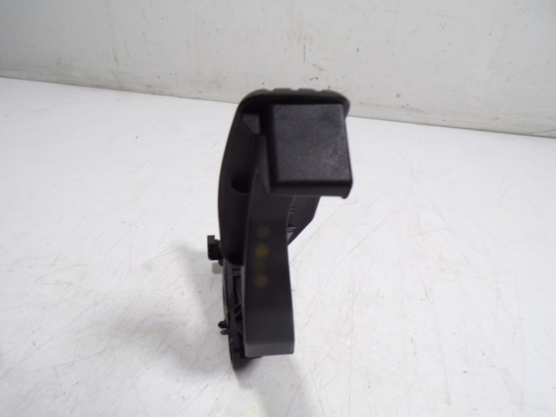 Recambio de potenciometro pedal para renault clio v 1.5 blue dci diesel fap referencia OEM IAM  6PV01290203 